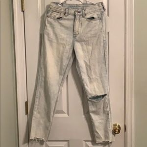 American Eagle Mom jean